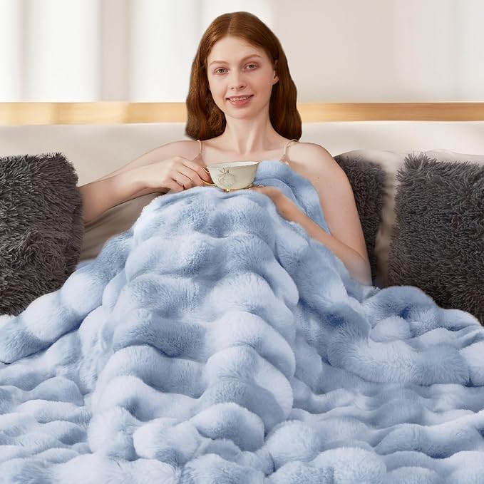 Luxury 1000GSM Faux Rabbit Fur Throw Blanket, Super Heavy Warm Cozy Grey Blankets for Couch Bed Sofa, Ruched Plush Fuzzy Elegant Soft Reversible Mink Blanket for Living Room Bedroom
