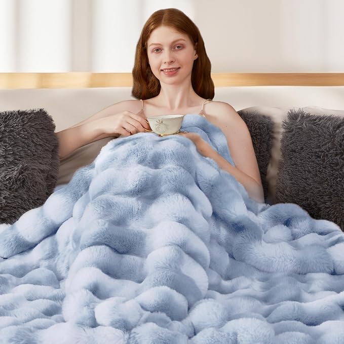 Luxury 1000GSM Rabbit Faux Fur Blanket, Super Heavy Warm Cozy Brown Blankets for Couch Bed Sofa, Ruched Plush Fuzzy Elegant Soft Reversible Mink Blanket Living Room Bedroom, 90" x 90"