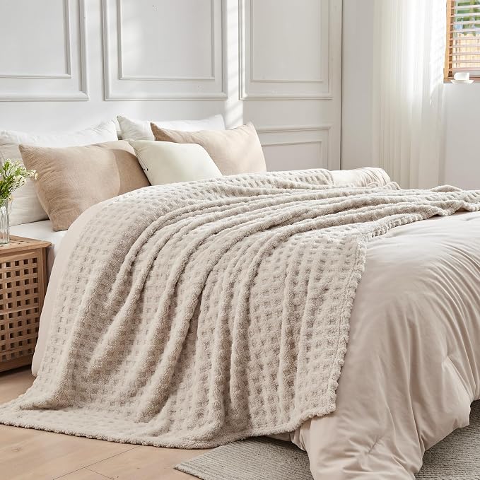 NEWCOSPLAY 3D Waffle Checkered Flannel Queen Blanket, Linen, 90"x90" | Super Soft Cute Lightweight Decorative Premium Silky Fleece Blanket for Couch Sofa Bed, Gift for Women Men, All Season Use