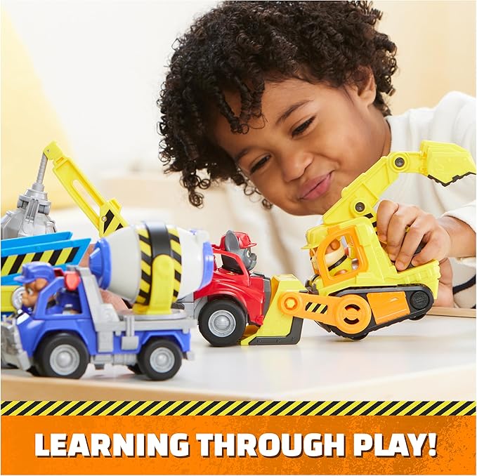 Rubble & Crew, Charger’s Crane Grabber Toy Truck with Movable Parts and a Collectible Action Figure, Kids Toys for Ages 3 and Up
