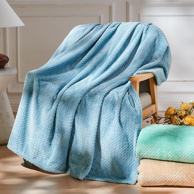 NEWCOSPLAY Fleece Leaves Pattern King Blanket, Light Blue, 90"x110" | Super Soft Throw Blanket, Lightweight Cozy Bed Sofa Blanket, Premium Silky Flannel Fleece, Travel Blanket for All Season Use
