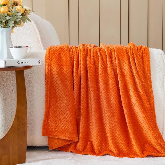 NEWCOSPLAY Fleece Leaves Pattern King Blanket, Orange, 90"x110" | Super Soft Throw Blanket, Lightweight Cozy Bed Sofa Blanket, Premium Silky Flannel Fleece, Travel Blanket for All Season Use
