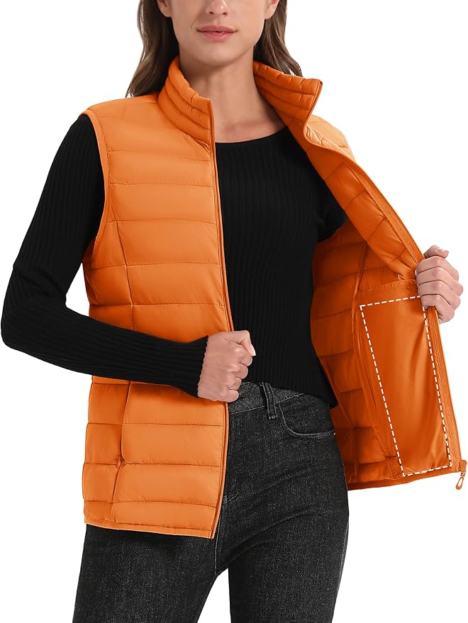 MAGCOMSEN Women's Puffer Vest Lightweight Stand Collar Zip 4 Pockets Puffy Vests Sleeveless Quilted Padded Outerwear