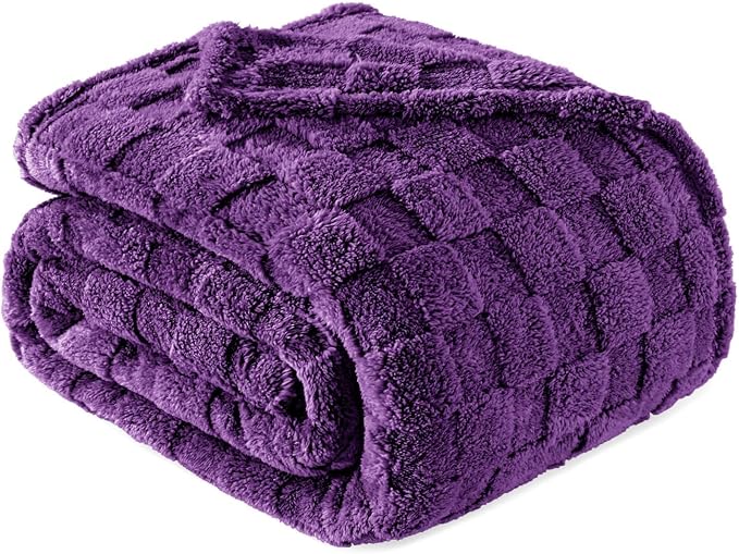 Exclusivo Mezcla 3D Checkered Fleece Twin Blanket for Bed, Purple | Super Soft and Cozy Fluffy Bed Blanket, Cute Fuzzy Blanket for Teens Back to School, Dorm Essentials, All Season, 60"x80"