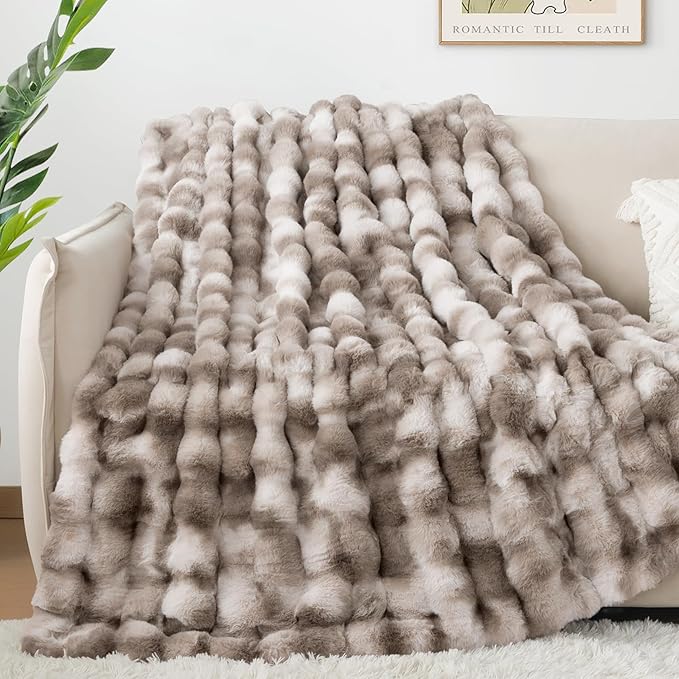 Luxury 1000GSM Faux Rabbit Fur Throw Blanket, Super Heavy Warm Cozy Grey Blankets for Couch Bed Sofa, Ruched Plush Fuzzy Elegant Soft Reversible Mink Blanket for Living Room Bedroom