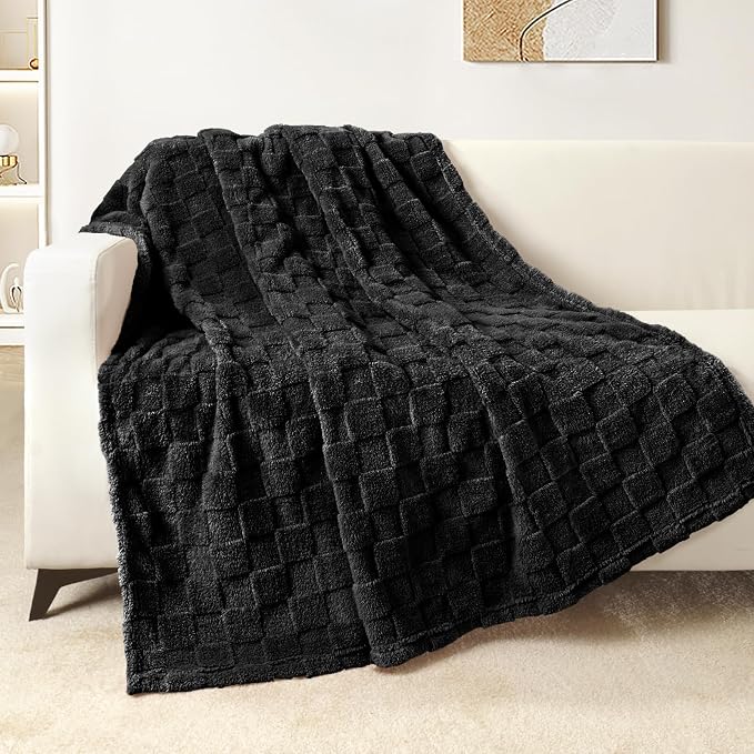 Exclusivo Mezcla 3D Checkered Fleece Throw Blanket for Couch, Black | Super Soft and Cozy Fluffy Throw, Lightweight and Breathable, Cute Fuzzy Blanket for Sofa, Home Decor, All Season, 50"x60"