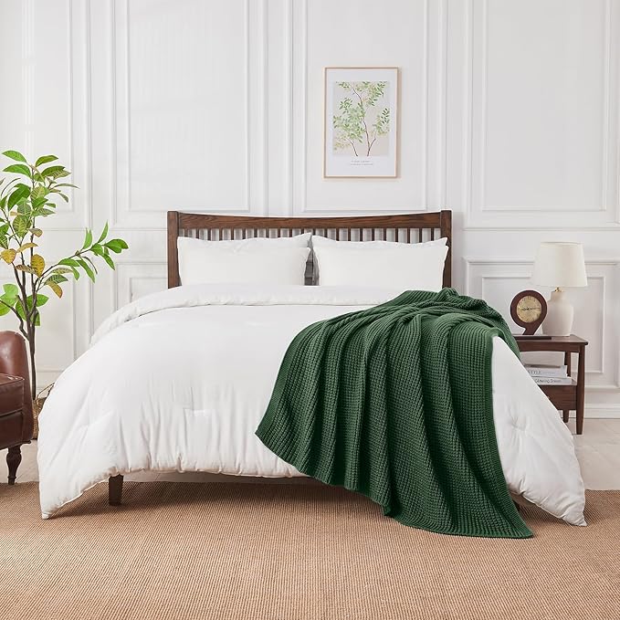 Douceur Christmas Green Throw Blanket for Bed, Soft Chunky Cable Knit Throw Blanket, Classic Fisherman's Rib Stitch Pattern Throw for Living Room,50"X60"