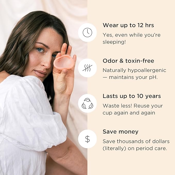 Saalt Menstrual Disc - Soft, Flexible, Reusable Medical-Grade - Removal Notch - Tampon Alternative - Made in USA - Lasts 10 Years (Coral, Regular)