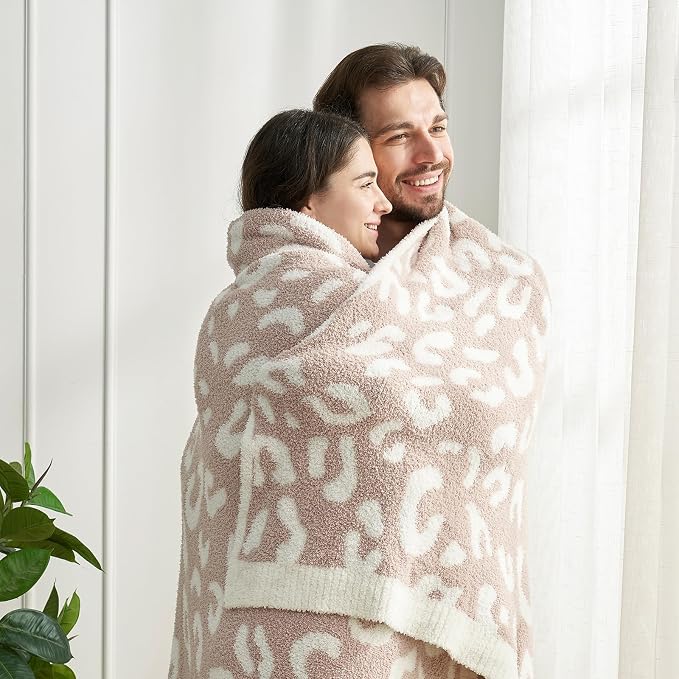 Snuggle Sac Leopard Microfiber Blanket, Queen Size Beige, 90x90 inches, Reversible Cheetah Pattern, Warm, Soft, Cozy