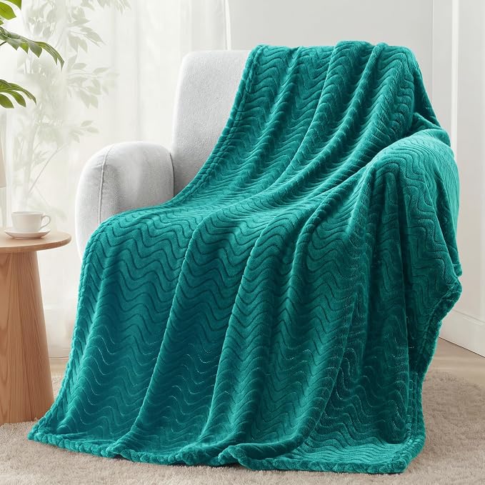 Exclusivo Mezcla Large Fleece Throw Blanket for Couch, Sofa, Teal | 50"x70" Soft Breathable Lightweight Flannel Throws for Summer, Plush Cozy Jacquard Wave Blanket for Home Decor