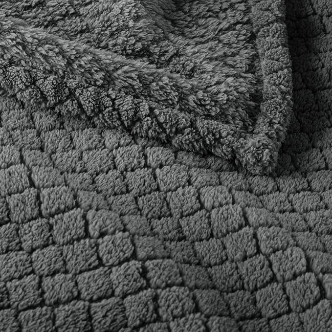 Exclusivo Mezcla Soft Fleece Twin Size Blanket for Bed, Dark Grey | Jacquard Lightweight Cozy Bed Blanket, Breathable Decorative Fuzzy Textured All Season Use, 60x80 Inches