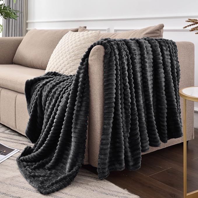 BEDELITE 3D Ribbed Jacquard Black Full Size Blankes for Bed, 84x90 Inch | Soft Warm Decorative Fluffy Blanket, Cozy Fuzzy Lightweight Plush Fleece Throw Blankets for Bed, Room Decor, Gift for Women