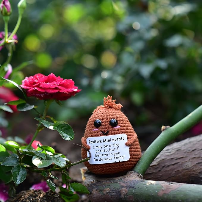 Positive Funny Potato Head with Card Mini Crochet Knitting for Handmade Emotional Support Pickled Gift Party Decoration Encouragement