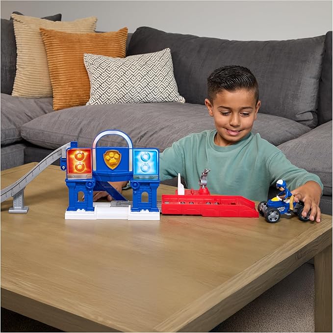 Paw Patrol Search & Rescue Lift 'N' Repair Playset with Exclusive Figure & Vehicle, Over 30+ Inch Long, Kids Toys for Boys and Girls Ages 3 and Up