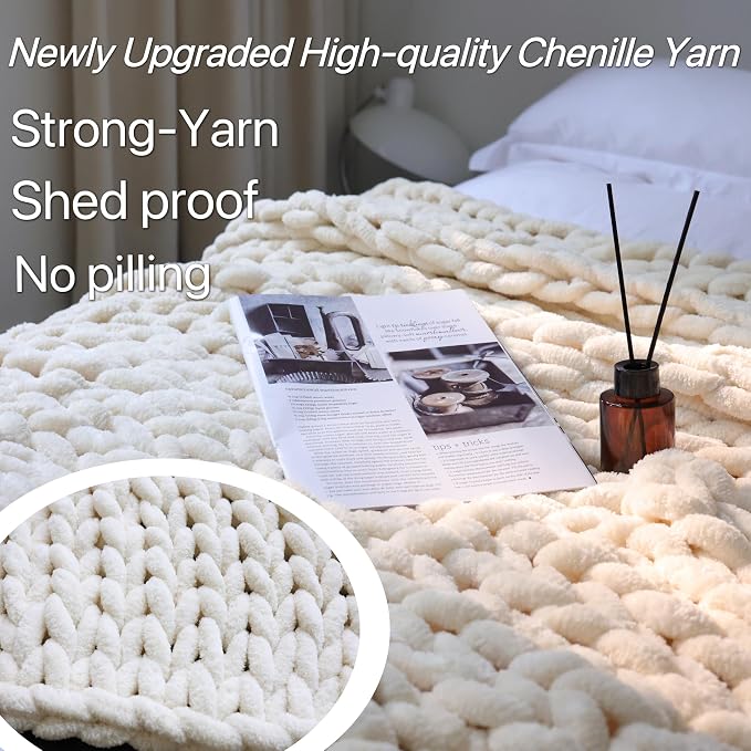 Maetoow Chenille Chunky Knit Blanket Throw （40×50 Inch）, Handmade Warm & Cozy Blanket Couch, Bed, Home Decor, Soft Breathable Fleece Banket, Christmas Thick and Giant Yarn Throws，Cream