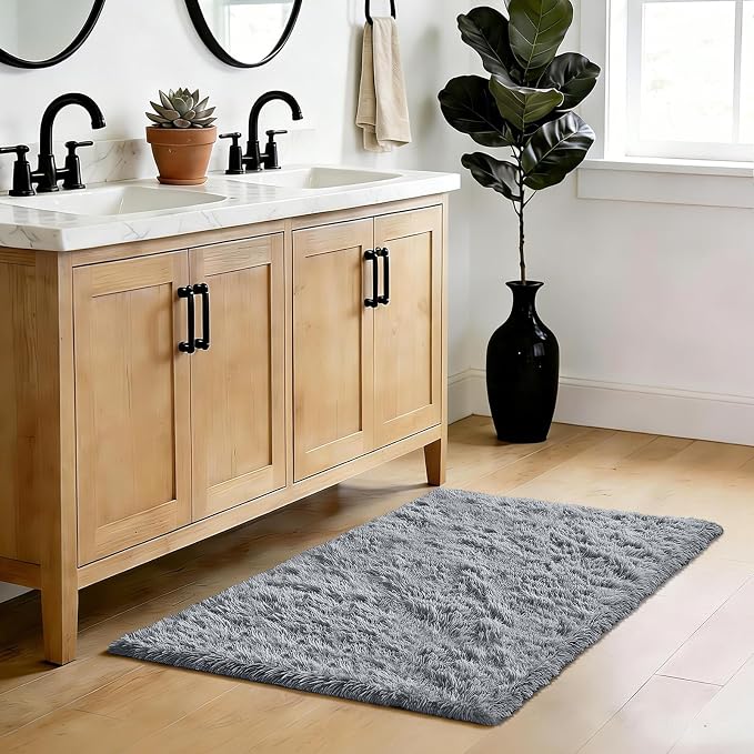 Fluffy Rug Shag Area Rug, Light Grey 3x5 Area Rugs for Bedroom, Small Bedside Rug, Soft Fluffy Shag Entryway Throw Rugs for Living Room Bedroom Room Home Decor
