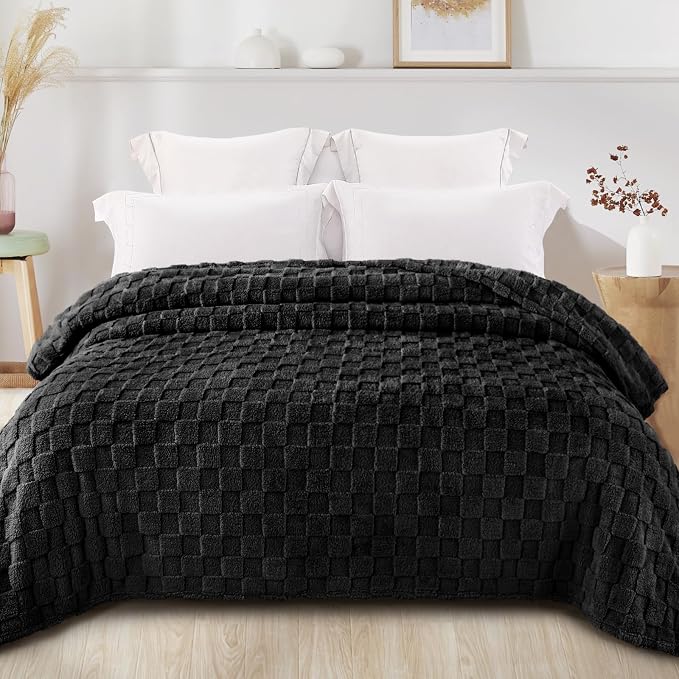 Exclusivo Mezcla 3D Checkered Fleece Twin Blanket for Bed, Black | Super Soft and Cozy Fluffy Bed Blanket, Cute Fuzzy Blanket for Teens Back to School, Dorm Essentials, All Season, 60"x80"