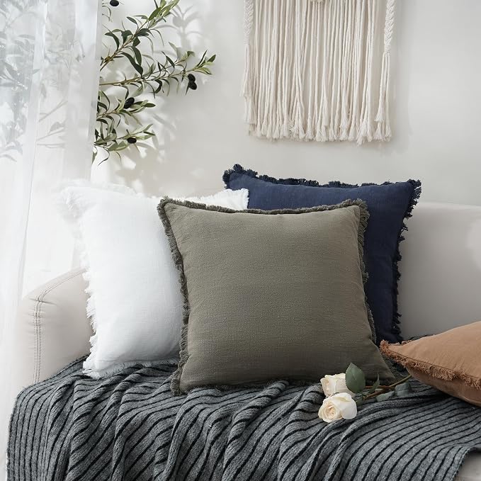 Foindtower Set of 2 Decorative Linen Fringe Throw Pillow Covers Cozy Boho Farmhouse Cushion Cover with Tassels Soft Accent Pillowcase for Couch Sofa Bed Living Room Home Decor,18×18 Inch,White