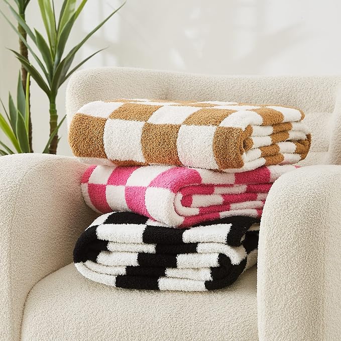 Soft Checkered Throw Blanket for Couch-Cozy Warm Knitted Blankets | Lightweight Warm Fluffy Decor for Women, Mom, Her & Girls, Sofa, Chair, Bed, 50x70in, Black and White