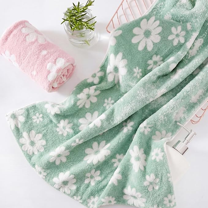 Soft Throw Blanket for Couch-Cozy Reversible Knitted Blankets | Lightweight Warm Fluffy Decor for Women, Mom, Her & Girls, Sofa, Chair, Bed, 50x60in,Daisy Floral Green