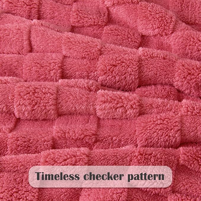 NEWCOSPLAY 3D Checkered Flannel King Blanket, Coral Pink, 90"x110" | Super Soft Cute Lightweight Decorative Premium Silky Fleece Blanket for Couch Sofa Bed, Gift for Women Men, All Season Use