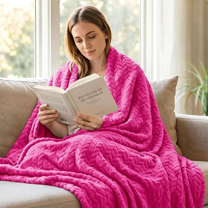 Exclusivo Mezcla Soft Fleece Bed Blanket King Size, 90”x104”, Hot Pink | Cozy Fluffy Lightweight Blankets for Summer, Decorative Plush Flannel Throws for Living room, Bedroom with Leaves Pattern