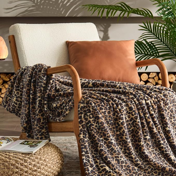 BEDELITE Fleece Blanket Soft Plush Throw for Couch Brown Leopard 50"x60" | Ultra Soft Fleece, Plush Microfiber, Lightweight Warmth, All Season Comfort, Cheetah Decor, Machine Washable, Couch Sofa Bed