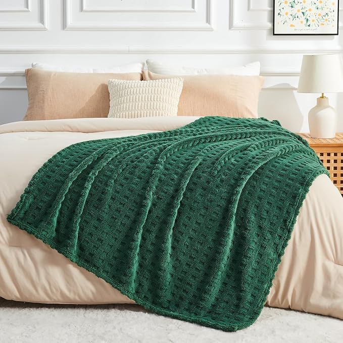 NEWCOSPLAY 3D Waffle Checkered Flannel Queen Blanket, Dark Green, 90"x90" | Super Soft Cute Lightweight Decorative Premium Silky Fleece Blanket for Couch Sofa Bed, Gift for Women Men, All Season Use