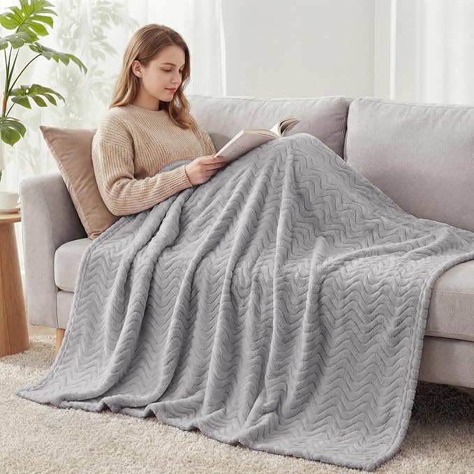 Exclusivo Mezcla Soft Fleece Blanket Queen Size for Bed, Sofa, Light Grey | 90"x90" Breathable Lightweight Flannel Blanket for Summer, Plush Cozy Jacquard Wave for Home Decor