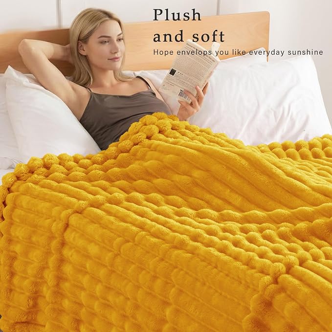 Exclusivo Mezcla Striped King Size Fleece Blanket for Bed, Couch, 90"x104" | Soft Breathable Cozy Bed Blankets, Lightweight Plush Fluffy Fuzzy Jacquard Decorative Blankets