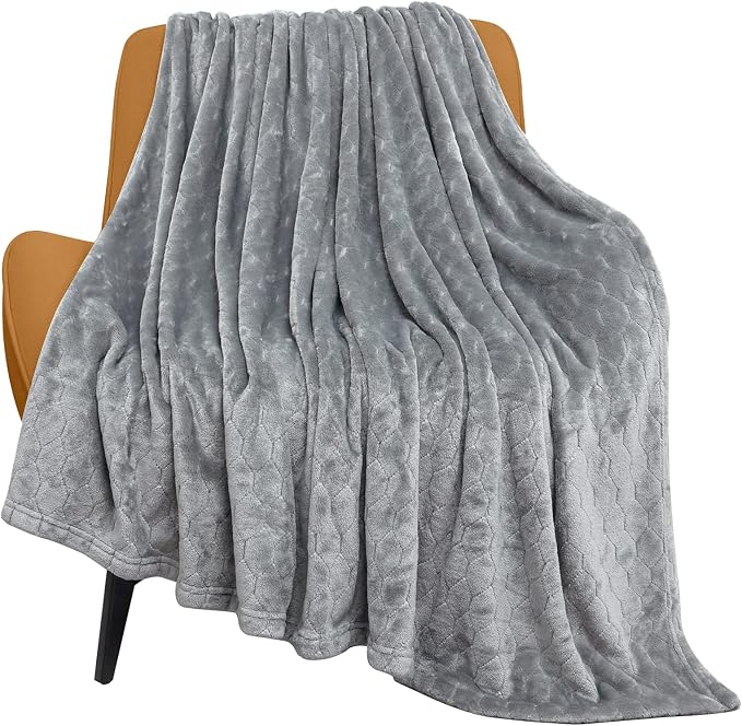 Fleece Blanket Super Soft Cozy Throw Blanket 50" x 60", Lightweight Fuzzy Comfy Textured Flannel Blanket Warm Plush Throw Blankets for Couch, Sofa, Bed, Light Grey