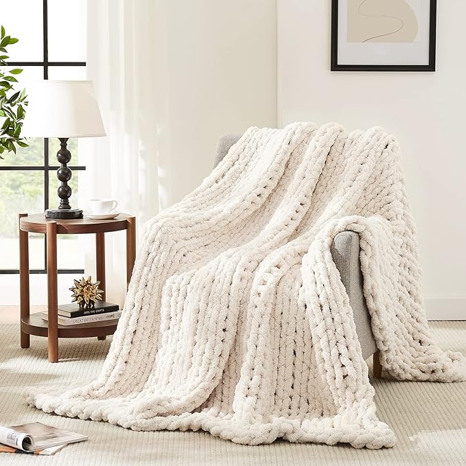 L'AGRATY Chunky Knit Throw Blanket for Couch, 50'' x 60'' Knit Throw, Ivory | Handmade Chenille Crochet Blanket for Sofa Bed, Thick Cable Knitted Blankets for Room Home Decor, Birthday Gift for Women Mom