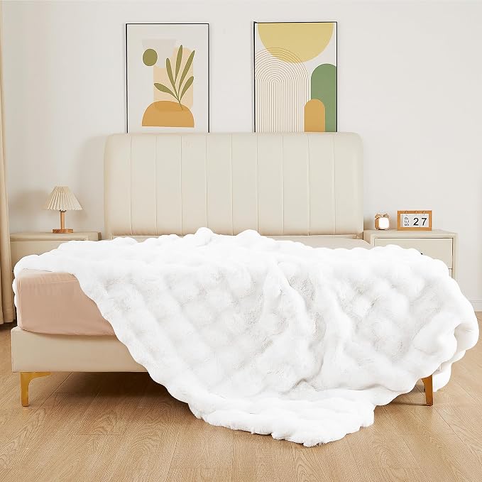 ORINOVA White Faux Rabbit Fur Throw Blanket for Bed Living Room 50x60 Thick Soft Throw Blanket Fluffy Bed Furry Best Housewarming Home Gifts 860 GSM