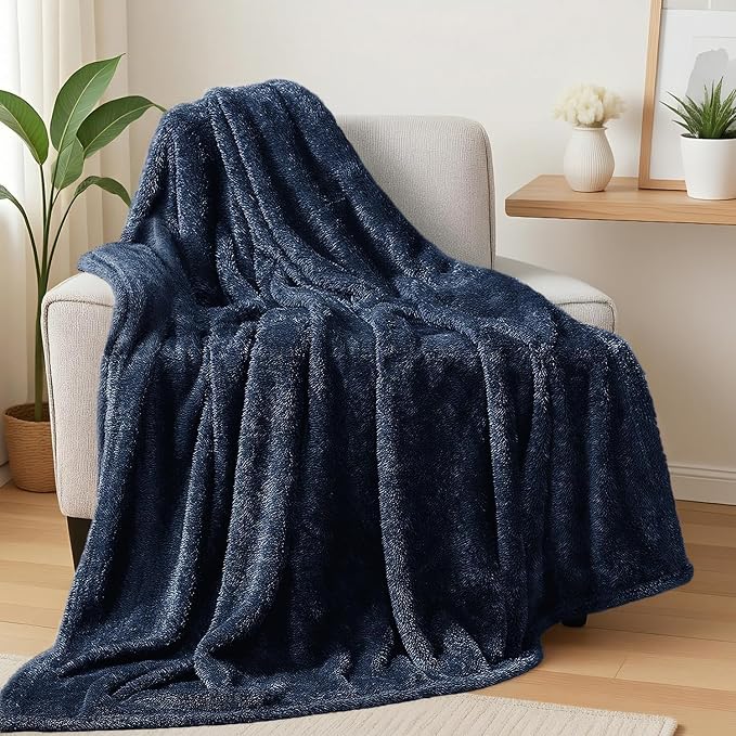 Exclusivo Mezcla Fuzzy Large Fleece Throw Blanket for Couch, Navy Blue | 50x70 Inches, Super Soft and Cozy Throw, Plush Fluffy Blanket for Sofa, Bed, Bedroom, Home Decor, All Season