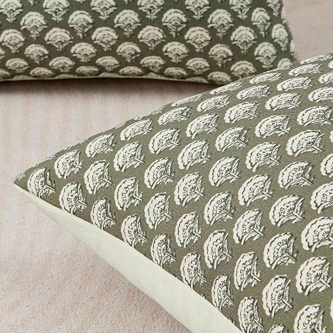 MIULEE Floral Print Decorative Pillow Covers 20x20, Sage Green | Vintage Boho Farmhouse Modern Home Decor, Set of 2, Block Print Cushion Covers for Couch Sofa Bed Living Room