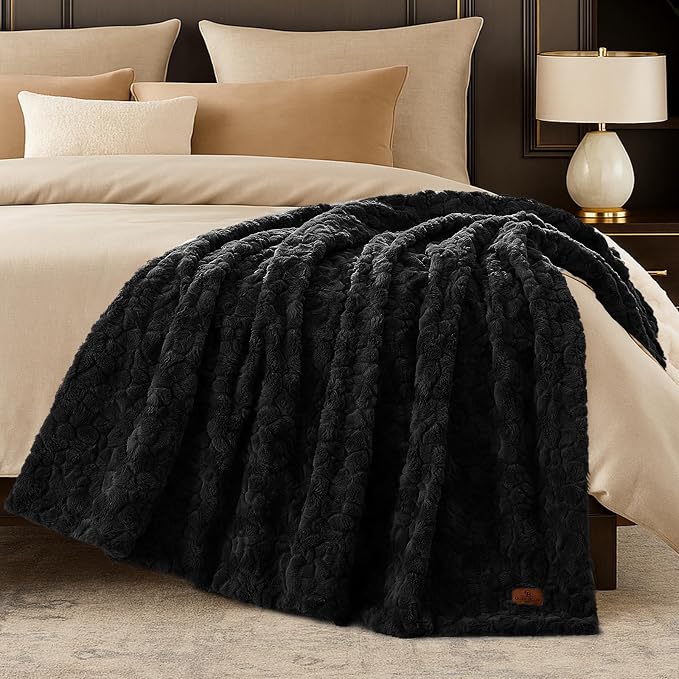 Cozy Bliss Faux Fur Throw Blanket for Couch, Fuzzy Soft Plush Thick Warm Fluffy Reversible Wave Textured Blanket for Sofa Bedroom Living Room, 55 * 70 Inches Black