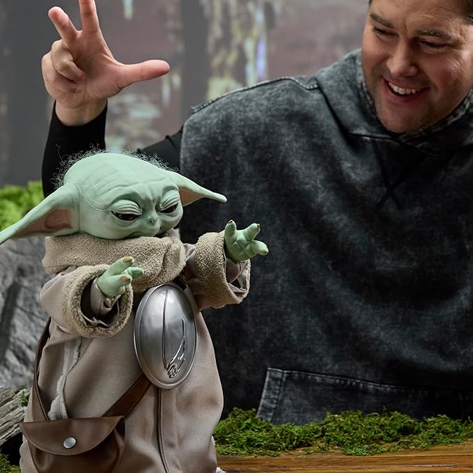 STAR WARS Ultimate Grogu, 1:1 Scale Premium Animatronic, Limited Edition Life-Size Replica Ages 14+ (2026)