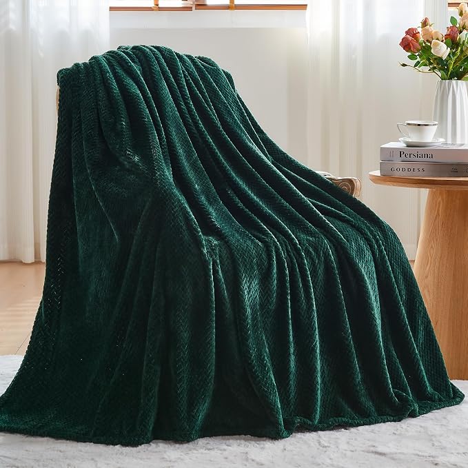 NEWCOSPLAY Fleece Leaves Pattern Throw Blanket, Forest Green, 50"x60" | Super Soft Throw Blanket, Lightweight Cozy Bed Sofa Blanket, Premium Silky Flannel Fleece, Travel Blanket for All Season Use