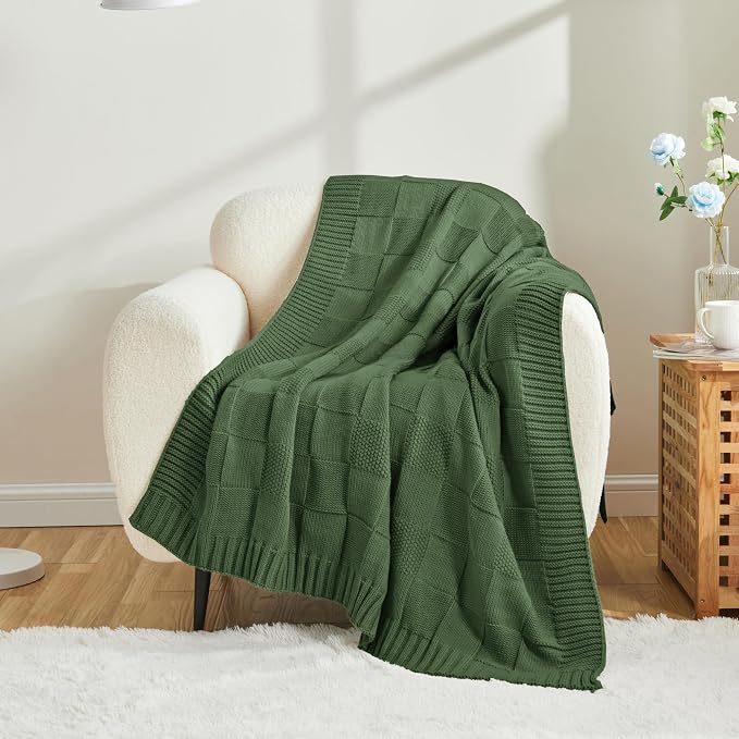 CozeCube Christmas Green Knitted Checkered Throw Blanket 60"X80" | Check Knit Throw for Couch, Decorative Christmas Soft Cozy Warm Blanket for Bed Sofa Living Room