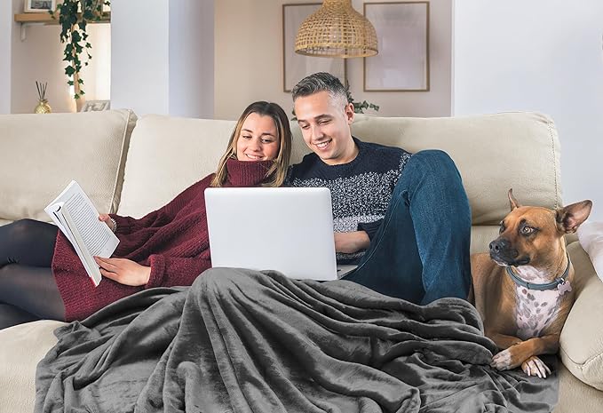 Utopia Bedding Ultra Soft Fleece Bed Blanket Full Size Grey (90x84 Inches) | Microfiber Plush Warm Lightweight Breathable Cozy Blanket Anti-Static, All Season Use, Gift for Women and Men
