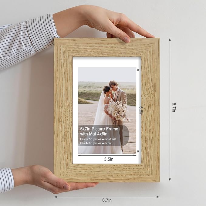 Hongkee 5x7 Picture Frame Set of 4, Made of Real Glass and Natural Oak Wooden Frame, 5 by 7 Photo for Wall or Tabletop - Display Picture 4x6 with Mat or 5x7 Without Mat