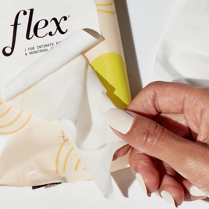 Flex Wipes | Feminine Wipes for Bodies, Menstrual Cups & Discs | Gentle on Intimate Areas | Dermatologist-tested | 6 Packs x 12-Count