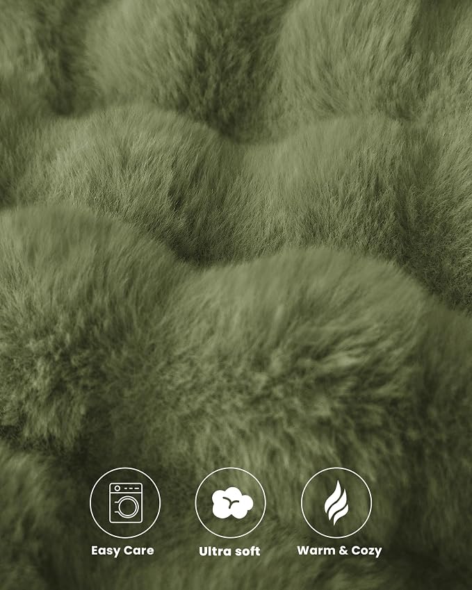 Ultra Soft Cozy Faux Fur Throw Blanket, Fuzzy Plush Thick Bubble Blanket, Oversize Luxury Fluffy Blanket for Couch, Bed, and Living Room, 60x80 Inches, Green