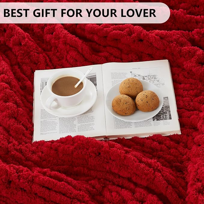L'AGRATY Chunky Knit Throw Blanket for Couch, 40'' x 50'' Knit Throw, Red | Handmade Chenille Crochet Blanket for Sofa Bed, Thick Cable Knitted Blankets for Room Home Decor, Birthday Gift for Women Mom