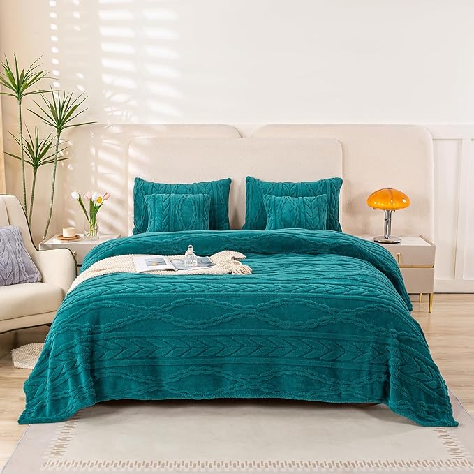 YUSOKI Sherpa Fleece Queen Size Blanket, Teal, 90"x90" | 3D Stylish Design,320GSM, Non-Shedding, Lightweight for All Season Use, stays fluffy after repeated washes, Perfect Gifts