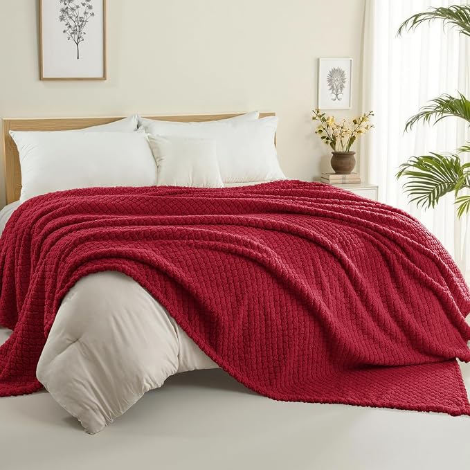 Exclusivo Mezcla Soft Fleece King Size Blanket for Bed, Deep Red | Jacquard Lightweight Cozy Bed Blanket, Breathable Decorative Fuzzy Textured All Season Use, 90x104 Inches