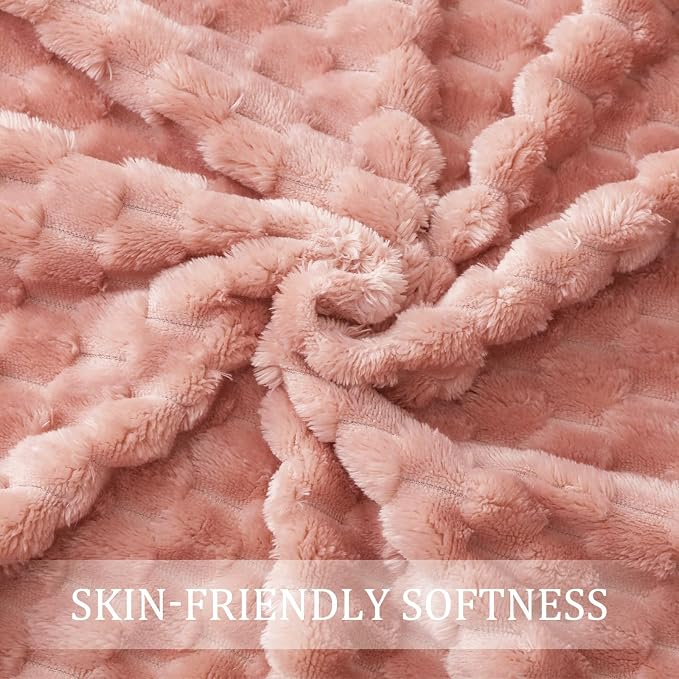 Exclusivo Mezcla 3D Fleece Twin Size Blanket for Bed, Dusty Pink | Extra Soft Fuzzy Plush Lightweight Bed Blankets, Cozy Fluffy Decorative Blankets for All Seasons, 90x66 Inches