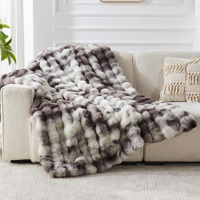 Faux Fur Twin Blanket for Couch, 1000 GSM Cozy Fuzzy Fluffy Soft Plush Thick Bubble Sherpa Blanket for Sofa Bedroom Living Room, Mothers Day Birthday Gifts for Women Home Decor