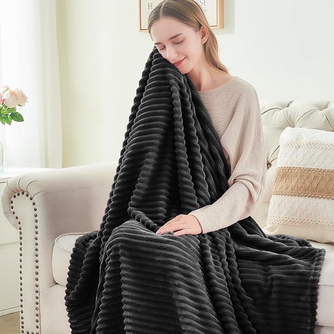 BEDELITE 3D Ribbed Jacquard Black Blankets Queen Size for Bed, 90x90 Inch | Soft Warm Decorative Fluffy Blanket, Cozy Fuzzy Lightweight Plush Fleece Throw Blankets for Bed, Room Decor, Gift for Women
