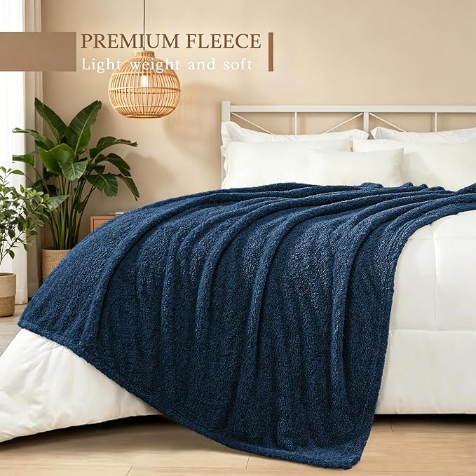 Exclusivo Mezcla Fleece Twin Size Blanket for Couch and Bed, 60" x 80" | Super Soft and Cozy Fluffy Blanket for Women, Lightweight and Fuzzy Blanket for Teens Back to School, All Season, Navy Blue